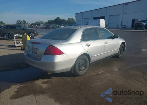 2006 Honda Accord 2.4 Lx from USA, damaged, VIN JHMCM56446C001327